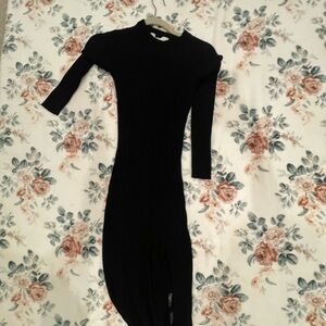 H&M kids bodycon black ribbed dress with slight slit